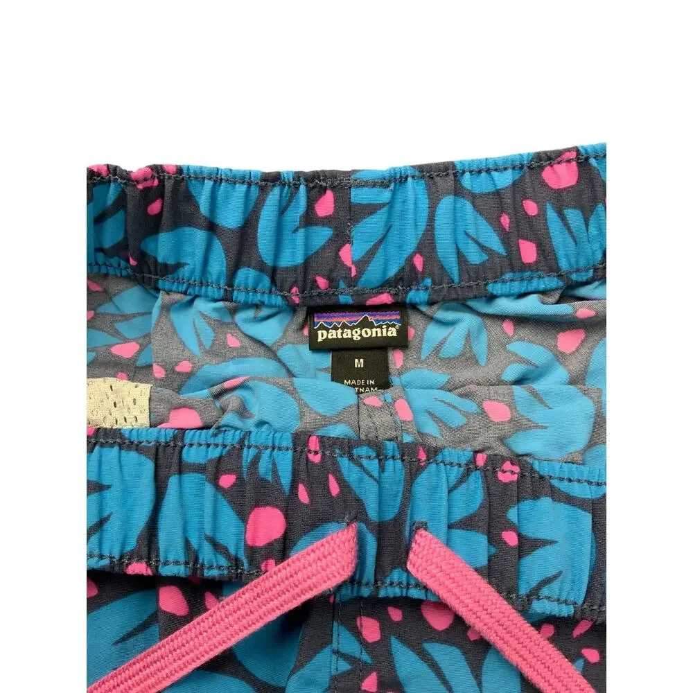 Patagonia Women’s Baggies Shorts Medium Blue Pink Floral 2.5” Unlined Trail Run